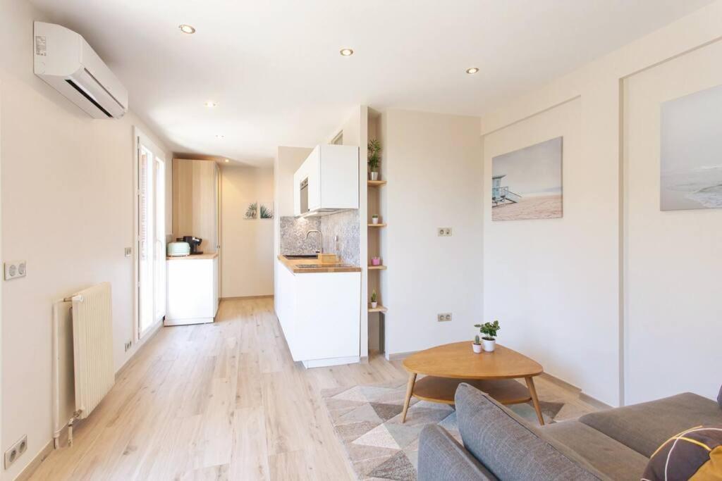 L36 Sea View Terrace 10Min Walking To Sea/Parking & Ac Apartment Nice Exterior photo